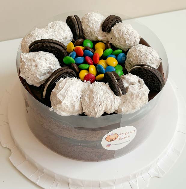 Pastel de chocolate con Cookies and cream - 10 personas