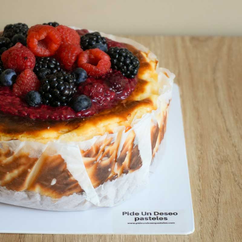 tarta de queso con frutos rojos deliciosa en cdmx